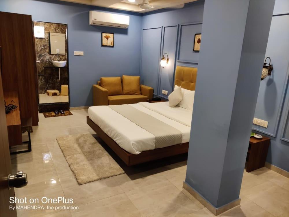 Hotel Radha Krishna Ānand Εξωτερικό φωτογραφία